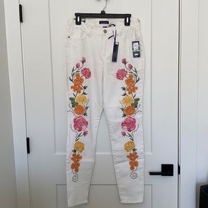 Bandolino White Pink and Orange Floral Lisbeth Jeans